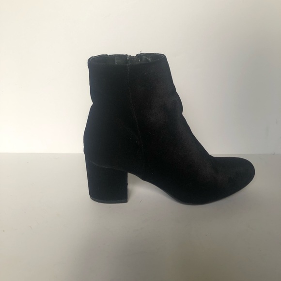 Velvet boots - Picture 7 of 10